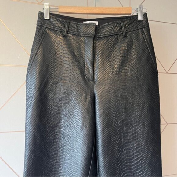 Aritzia Babaton Command Pants Black Snakeskin Embossed - Picture 4 of 10